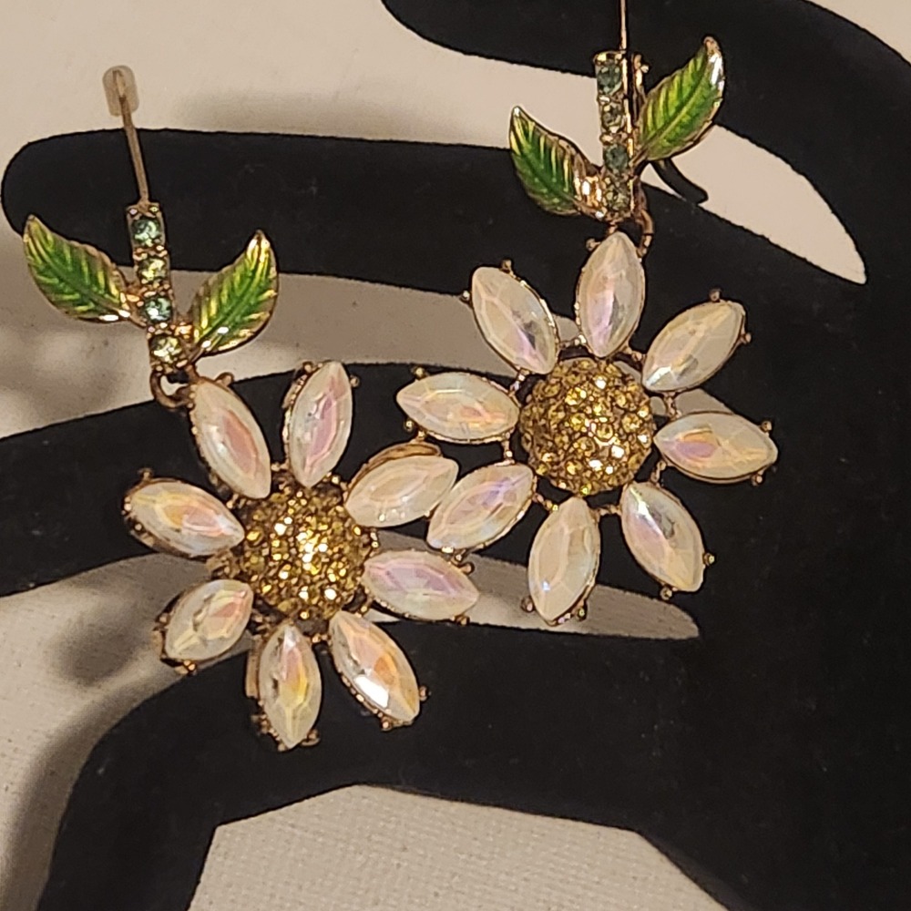 Gold Tone Iridescent Daisy Flower Drop Earrings Green Enamel Leaf Lever Back